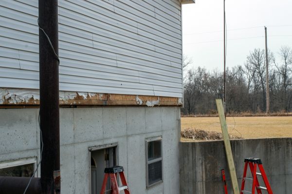 House Foundation Leveling in Saint Clair Shores
